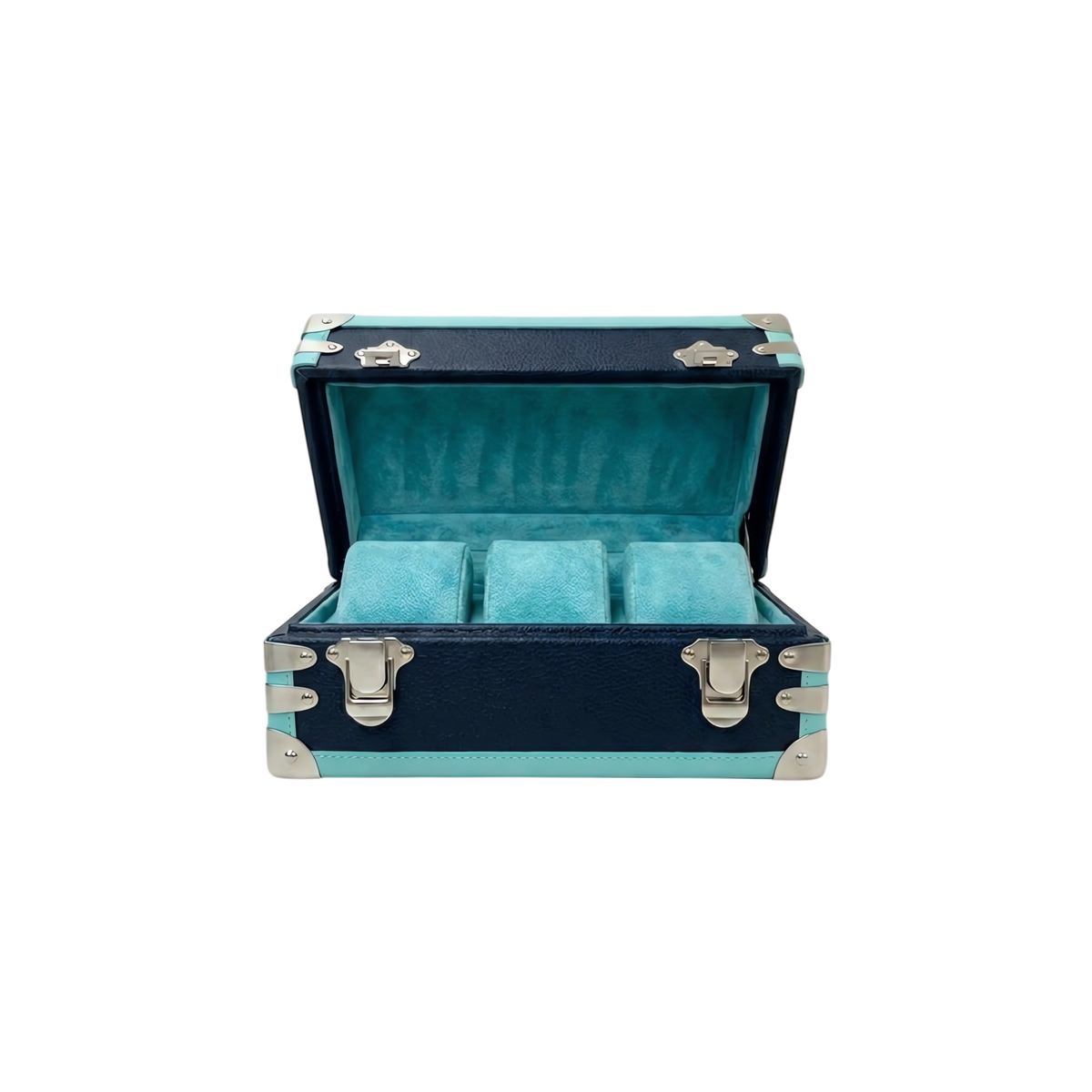 THREE WATCH TRUNK