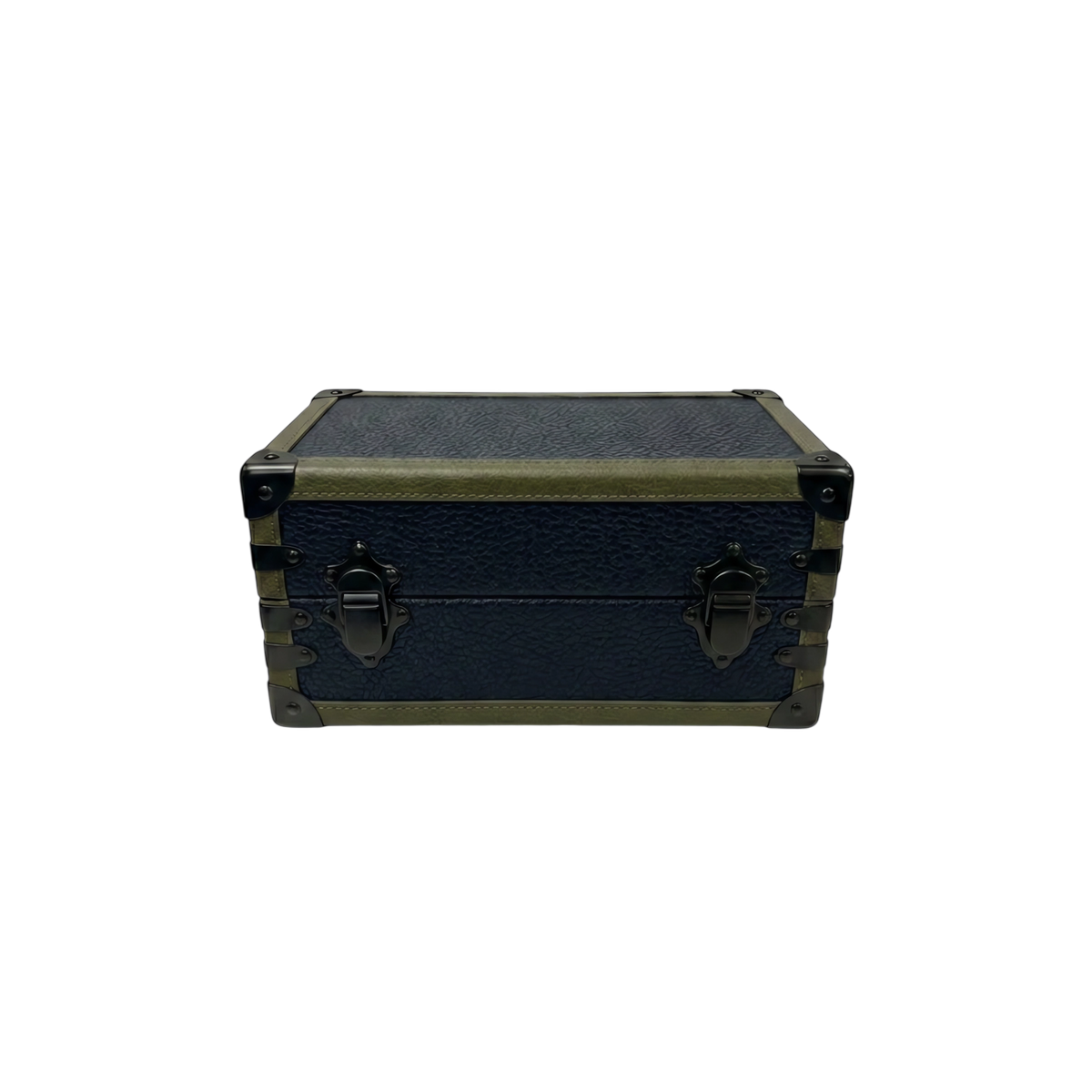 THREE WATCH TRUNK