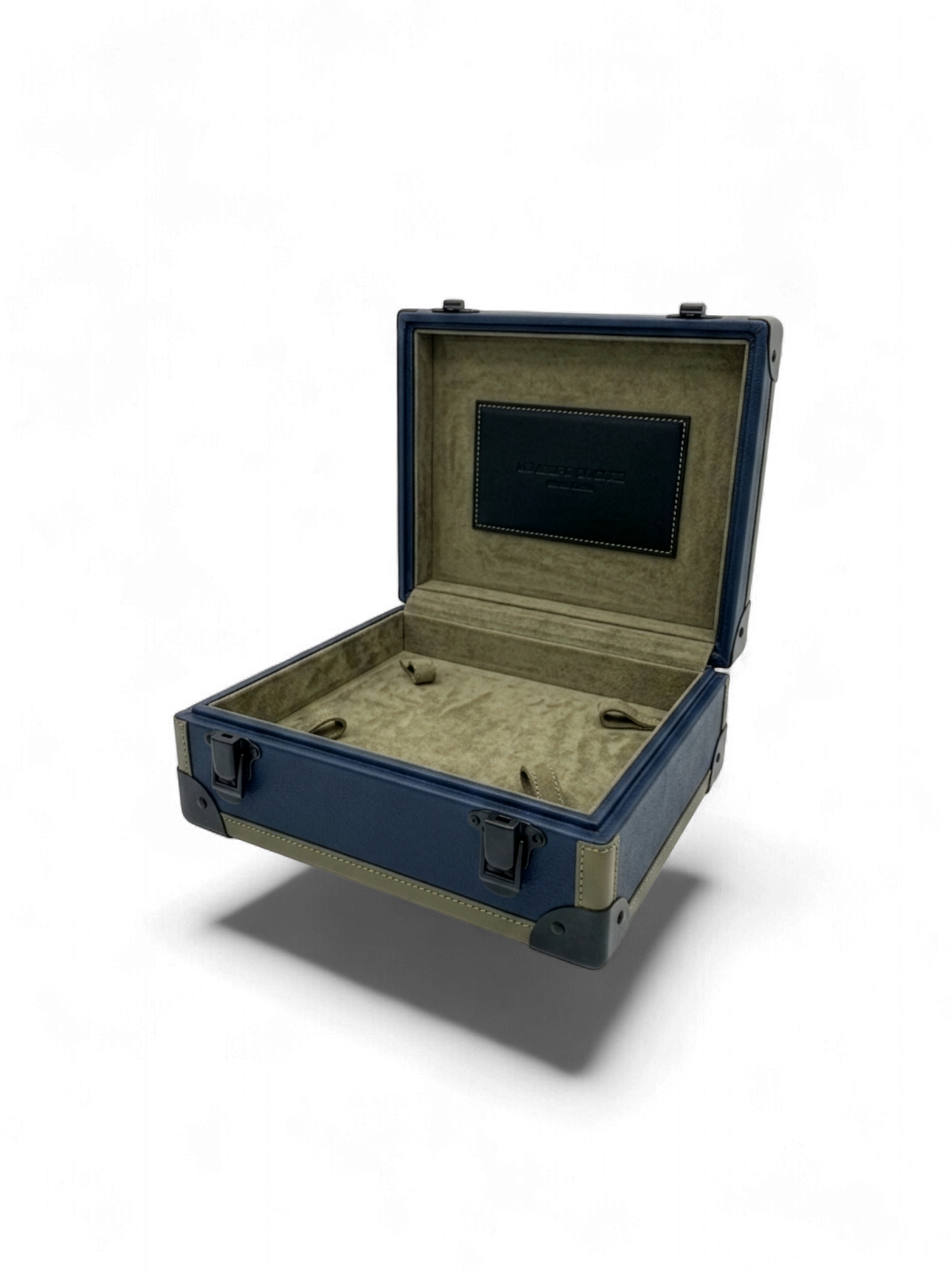 MEDIUM TRUNK: KHAKI
